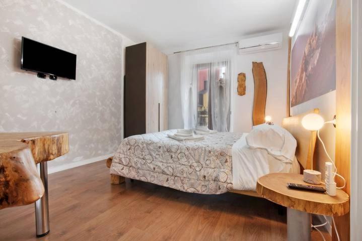 Le Coccinelle Home マンデッロ・デル・ラーリオ エクステリア 写真